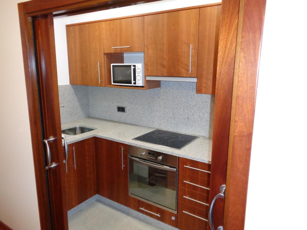 Apartamentos Turisticos Javier Луго Екстериор снимка