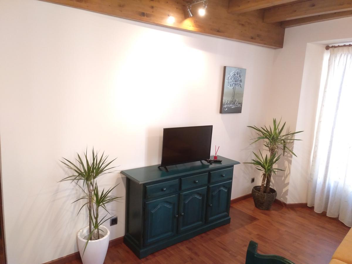 Apartamentos Turisticos Javier Луго Екстериор снимка